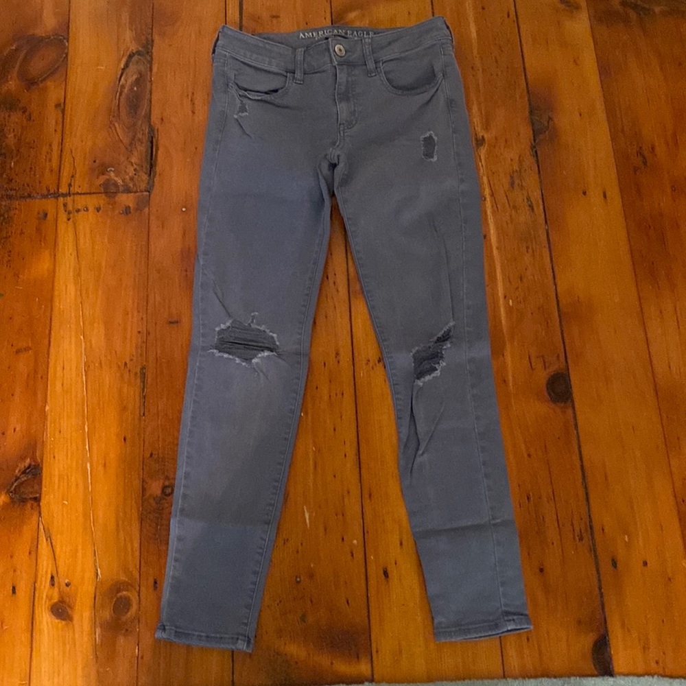 American Eagle Outfitters Distressed Skinny Jeans